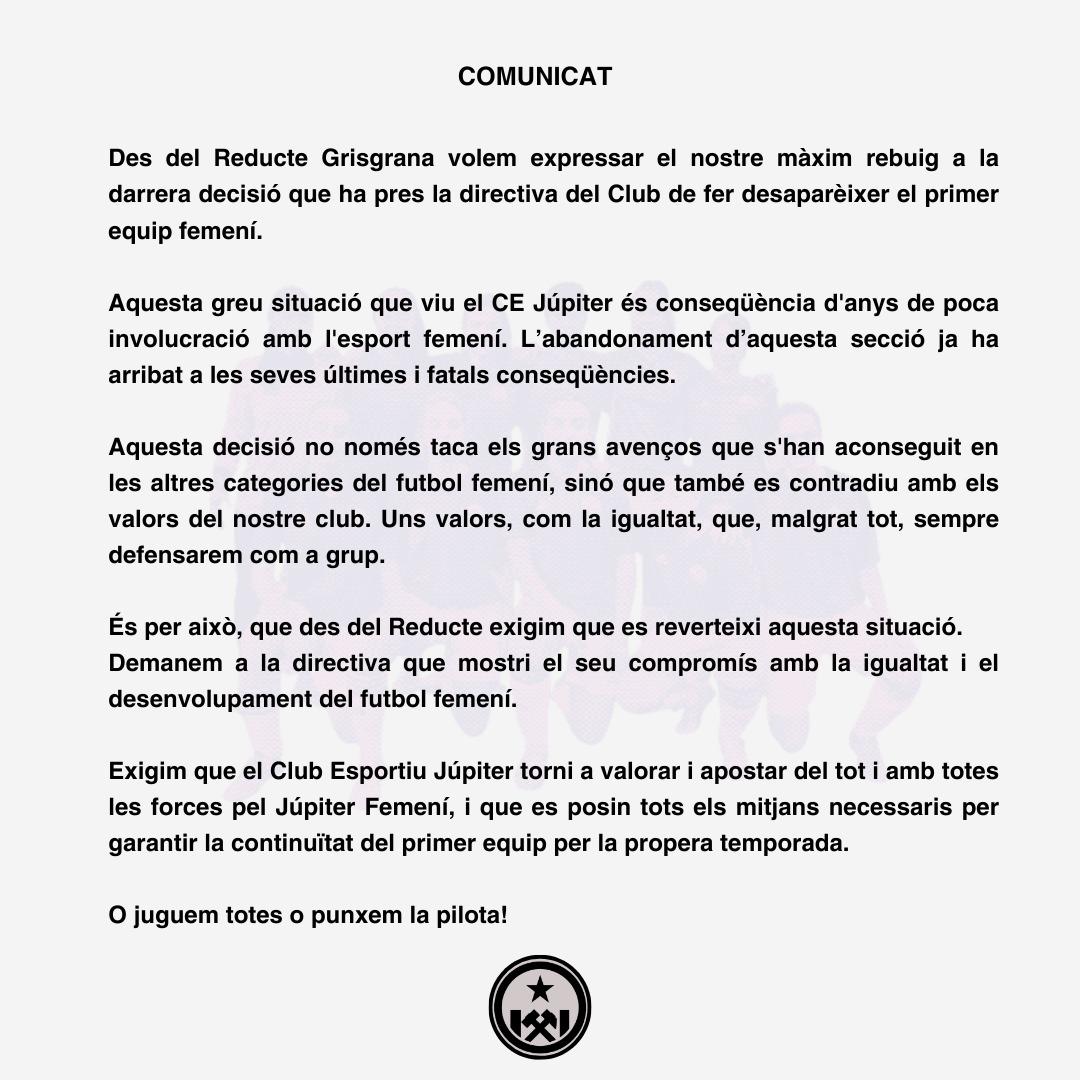 Comunicat del grup davant la decisió del <a href="/CE_Jupiter/">CE Júpiter</a> de fer desaparèixer el primer equip femení.
O juguem totes o punxem la pilota!