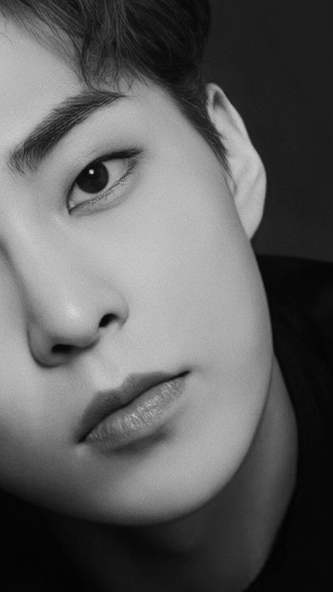 تگ تجاری شیومین
ฅ^•ﻌ•^ฅ
Xiumin #XIUMIN #시우민 #엑소 
<a href="/XIUMIN_INB100/">XIUMIN_official</a> <a href="/weareoneEXO/">EXO</a>