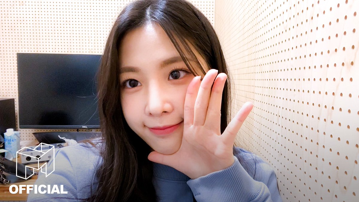 nientzuw's tweet photo. ㅤ
ㅤㅤ🗒 ❛ 𝒮 ecret ℬase | https://t.co/4Tq5RjU3Rq ༉‧₊˚✧
ㅤ https://t.co/8Ig5LT0tY7