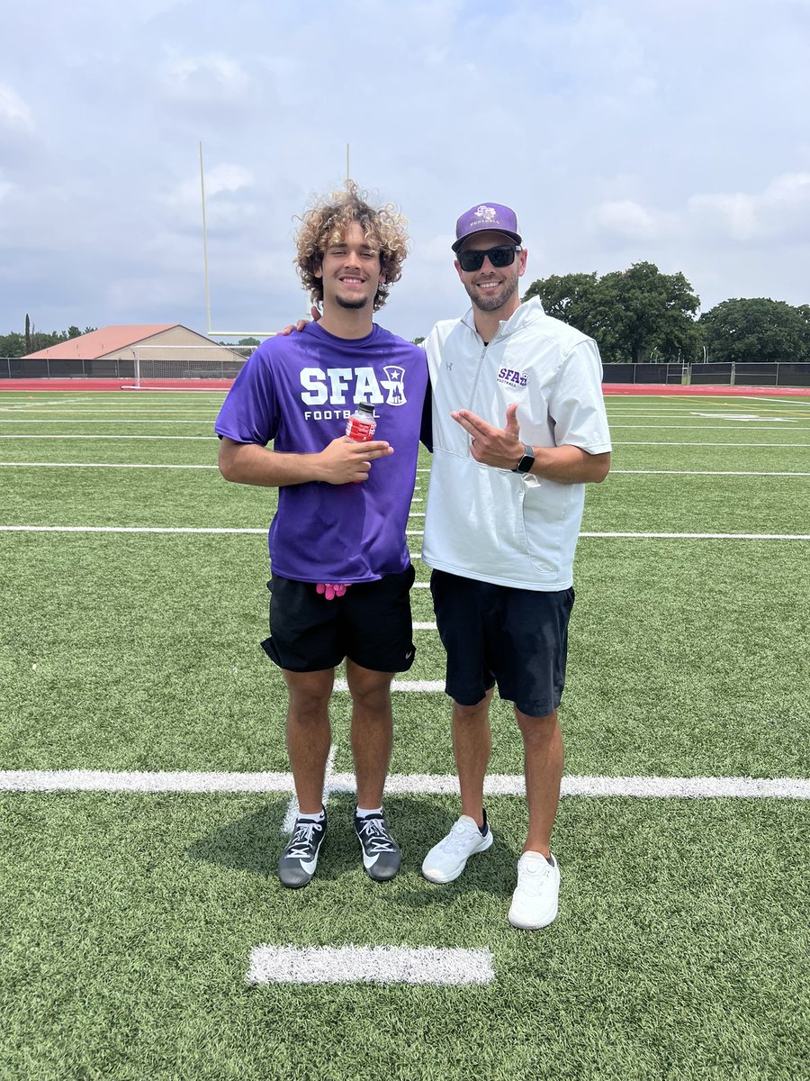 #AGTG! After a great camp and conversation with <a href="/CoachCarthel/">Colby Carthel</a> &amp; <a href="/ChrisRossSFA/">Chris Ross</a> I am blessed to receive my 3rd offer from <a href="/SFA_Football/">Lumberjack Football</a>!!

@BNHSFOOTBALL09 <a href="/coachwoodward/">Zach Woodward</a> <a href="/coachcilumba/">Wallstreet Athletes /WSA BIGS /Wall Street 7v7</a> <a href="/GPowersScout/">Greg Powers 🏟️</a> <a href="/FlightSkillz/">Coach Flight</a> <a href="/TFloss32/">Todd Glawson</a> <a href="/MohrRecruiting/">Brian Mohr</a> <a href="/craig__owen/">craig owen</a>