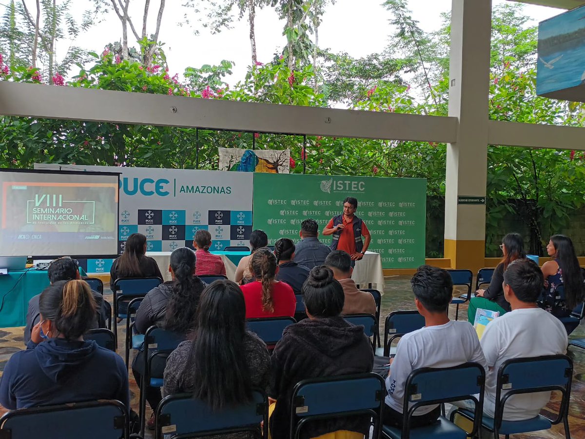 AgrocalidadZ1's tweet photo. #Sucumbíos | En conmemoración del #DíaMundialDeLaInocuidaDeLosAlimentos, realizamos el evento de capacitación sobre inocuidad de alimentos con el enfoque en la producción primaria, dirigida a estudiantes del #ISTEC y #PUCE Sucumbíos.
#DMIA24 https://t.co/m2V4xO9jN1