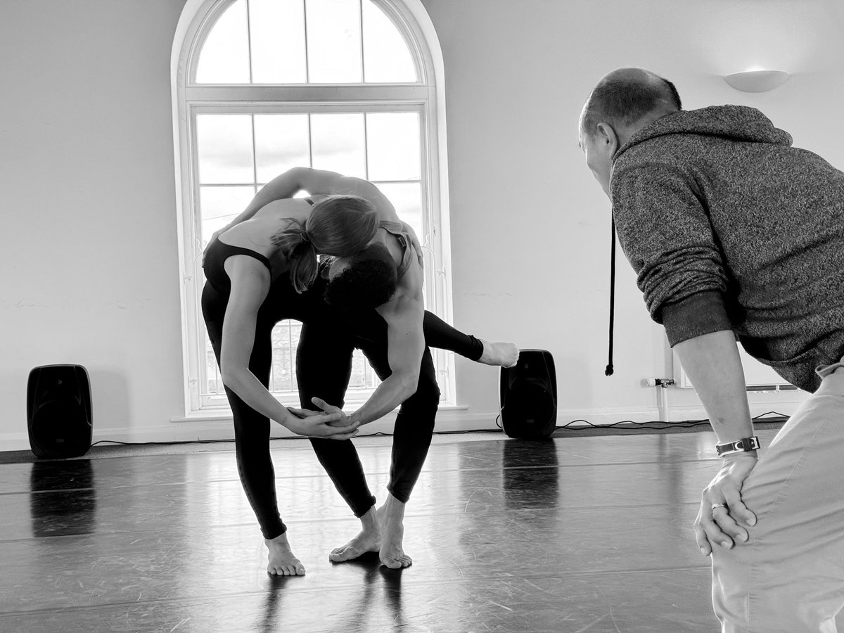 yamits's tweet photo. In action rehearsing 'Duet' by @paultaylordance for @eliotsmithdance Past &amp; Future Tour 

-See us on tour across the North East and London, don't miss out

🎟️- https://t.co/UoF8HMhsfE

#love #dance #theatre #duet #paultaylor #uk #ballet #northeast #london https://t.co/Q8tkO5MT6j
