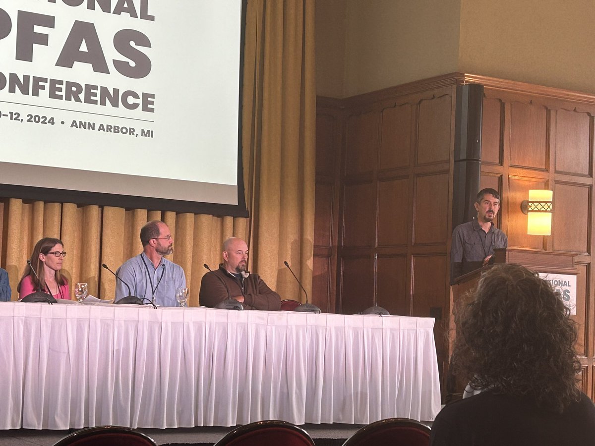 CleanWaterMN's tweet photo. Final segment of the day. We’re so happy to see our friend Adam Nordell hosting this much needed conversation on PFAS and food. #pfasconference2024 #pfas @cleanh2oaction https://t.co/BCZjE0ojFr