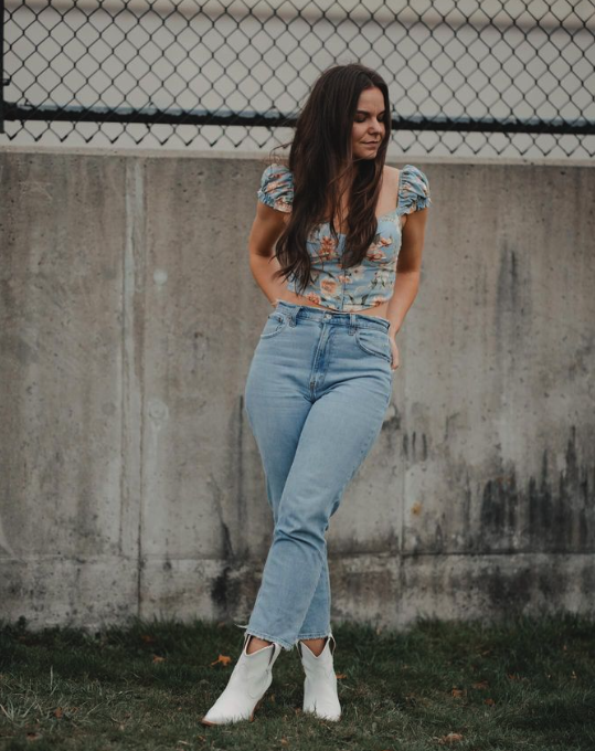 ThursdayBootCo's tweet photo. These π’are a must π€
I love pairing these boots with some jeans, and sundresses!
πΈ @sergeychikdima
#Fashionreview #fahionblogger #styleinsider #fashionobsessed #fashioninfluencer #fashionaddict #womenstyle #outfitreview #fashiondiaries #stylegoals #fashiontips https://t.co/UvUe0ntNsz