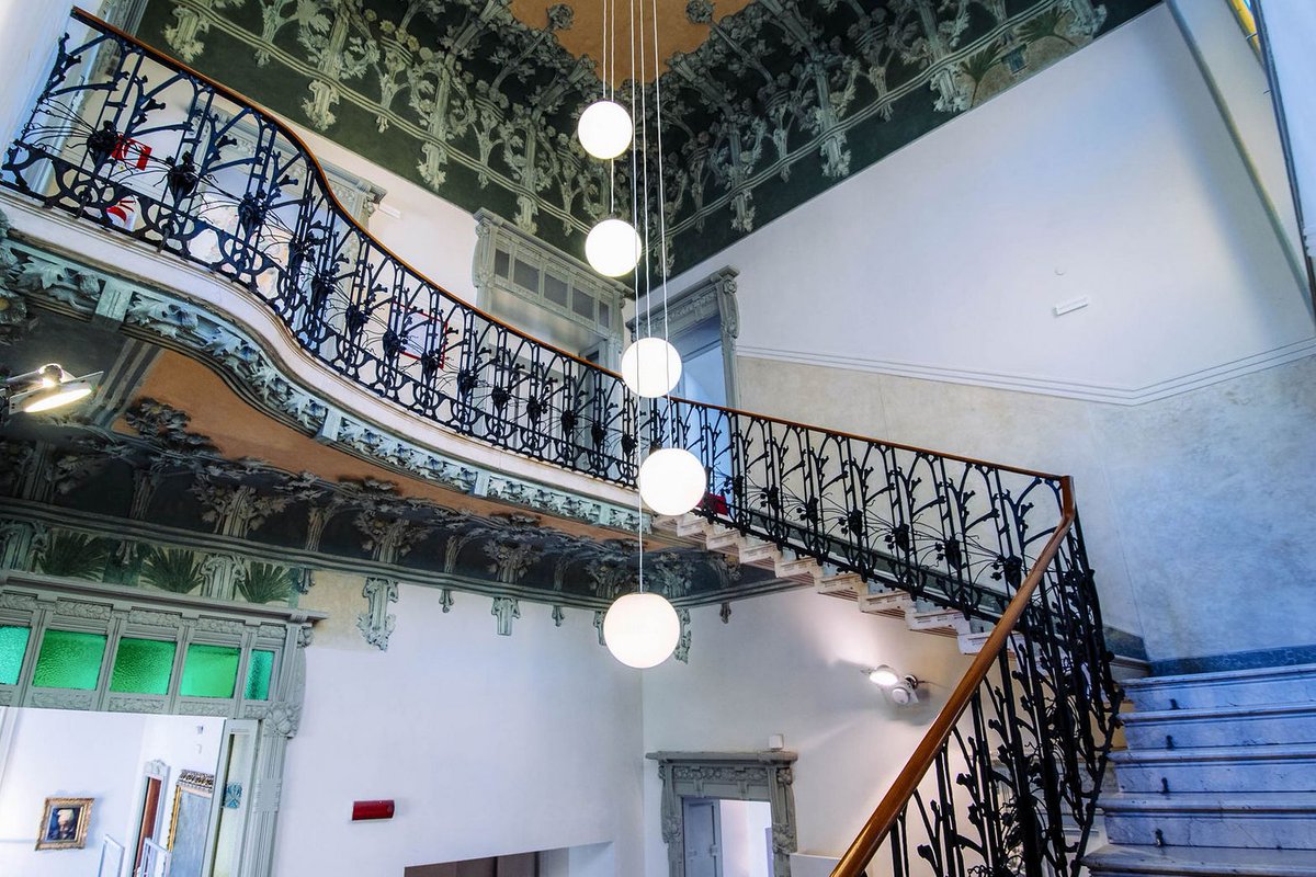 #lacasacheparla
Buon #WorldArtNouveauDay! #WAND #villabernasconi #libertytutti #lakecomo <a href="/ArtNouveauClub/">Art Nouveau Club</a> <a href="/ArtnouveauTours/">artnouveau.tours</a> <a href="/ArtNouveauThuis/">Maison l'Art Nouveau</a> <a href="/LibertyLondon/">Liberty London</a> <a href="/italialiberty/">Italia Liberty</a> <a href="/artnouveaufan/">Art Nouveau fan</a> <a href="/Musee_Lalique/">Musée Lalique</a>