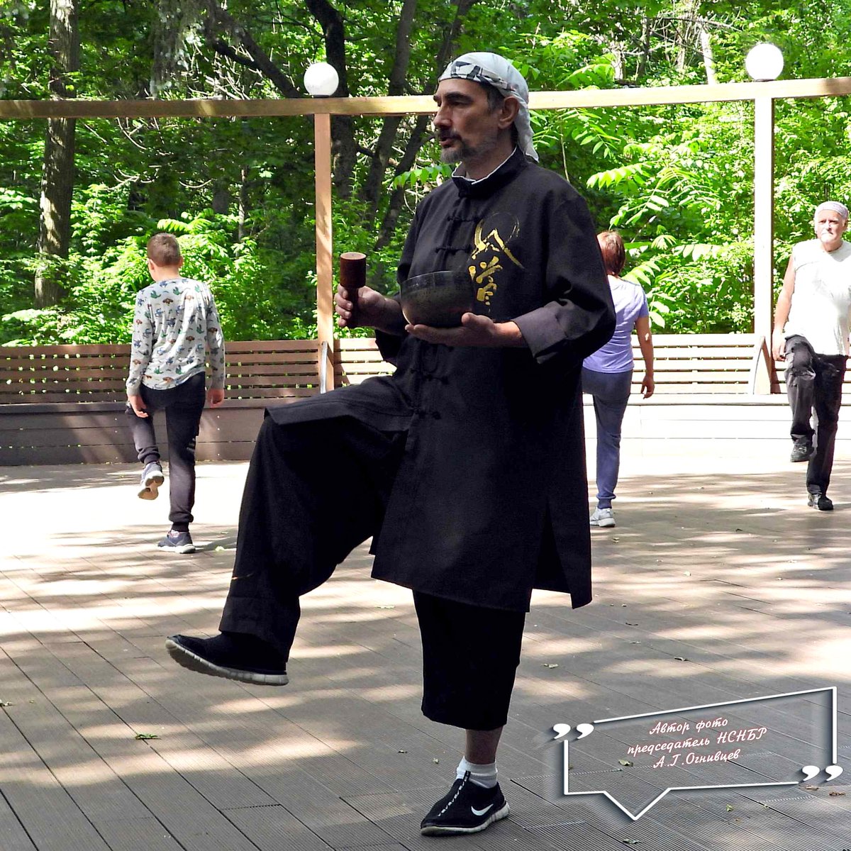 Студия Самурай в музее-заповеднике Царицыно для всех возрастов с оздоровительной программой Шанхайский парк с элементами Тайцзи цюань и Цигун. Автор фото председатель НСНБР А.Г.Огнивцев. #Ognivcev #Nsnbr #Koshikikarate