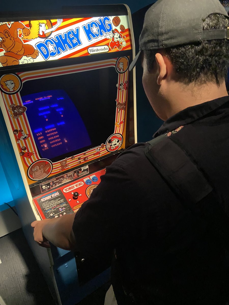 mannydabest's tweet photo. DK 🗣️ DONKEY KONG 🗣️ DK 🗣️ DONKEY KONG 🗣️ https://t.co/DoZcyYpcWL