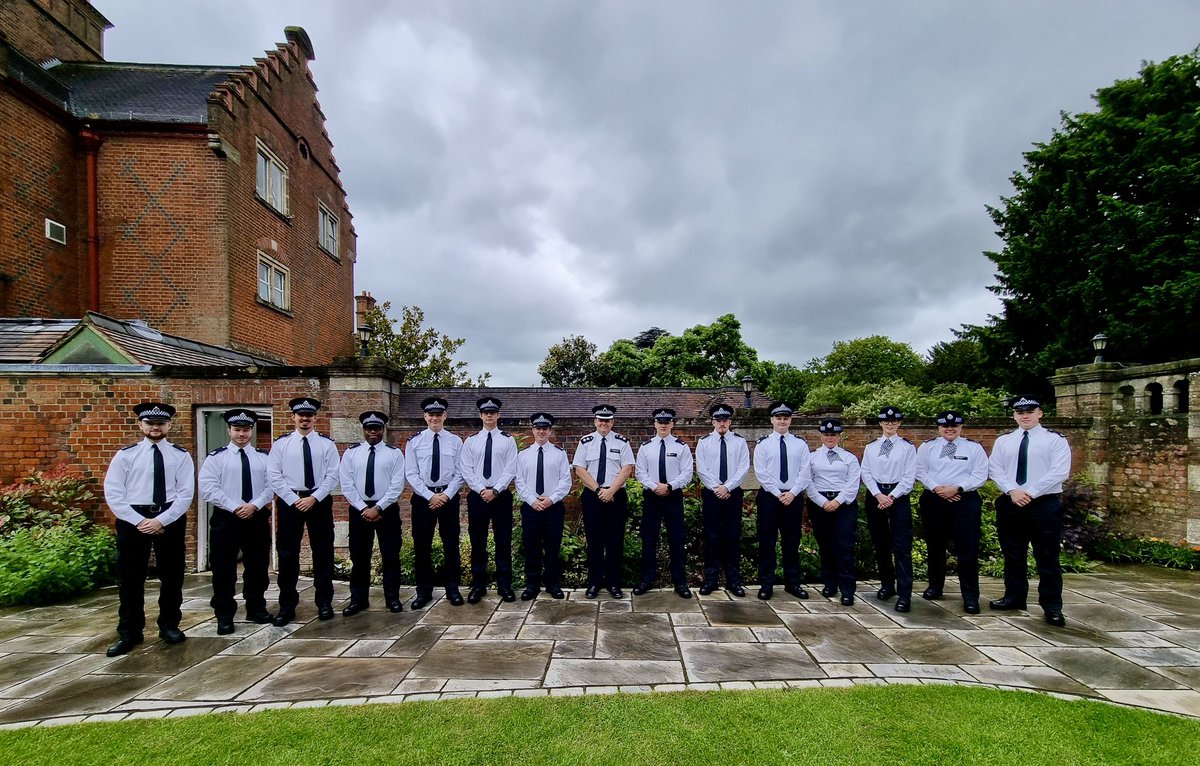 Always so much fun welcoming new recruits to <a href="/MPSCroydon/">South Area - Croydon MPS</a> <a href="/MPSSutton/">South Area - Sutton MPS</a> <a href="/MPSBromley/">South Area - Bromley MPS</a>. They are incredibly keen and enthusiastic. Today was their first day in uniform and hopefully a day they will always remember. #proud