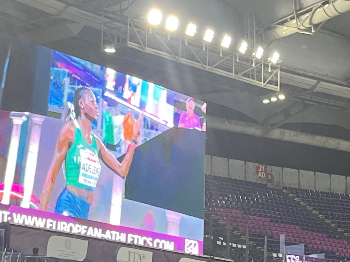 sineadkissane's tweet photo. Oh, she battled so hard!
Silver for Rhasidat Adeleke in the 400m final.
First major championship individual medal for Rhasidat.
At 21.
Personal best.
Absolutely cracking race https://t.co/LkGlZClyPr