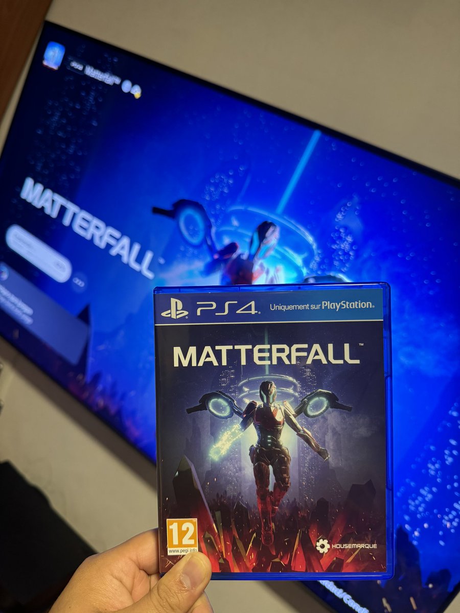 Suacio's tweet photo. Una compra más recomendada por el capitán @korrupio 👨🏻✈️🫡 no es la versión PAL, pero por 6€ y envío gratis, nada mal! #Matterfall #Playstation4 #Playstation #korrupio https://t.co/XQgJJhX56b