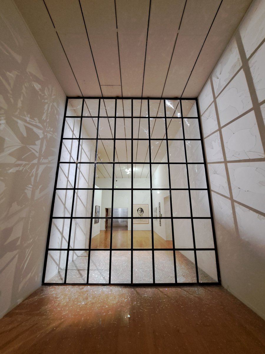 Ludo_Tech's tweet photo. Il reste moins d’un mois pour découvrir les #désordres d’#AntoineDeGalbert @maclyon, une présentation de plus de 200 œuvres de sa collection @villedelyon #macLYON #musée #exposition #Lyon https://t.co/dQCsyr5fgK