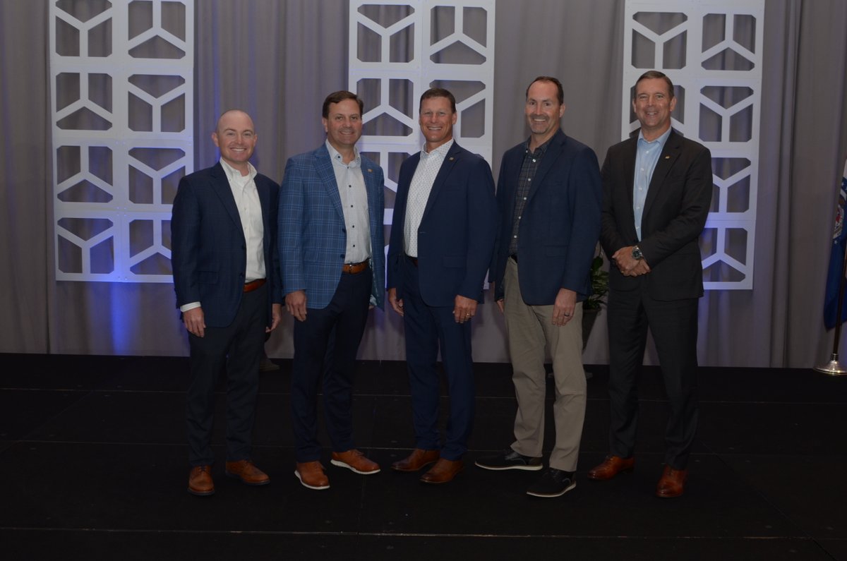 mobankers's tweet photo. Please join us in congratulating our newly elected Chairman David Gohn, Chairman-Elect Patrick Kussman & Treasurer Tom Klebba who were installed as officers during our recent convention. #MBAconv24 @WestPlainsBank @bankofmissouri @ABABankers https://t.co/QeprhtFi87