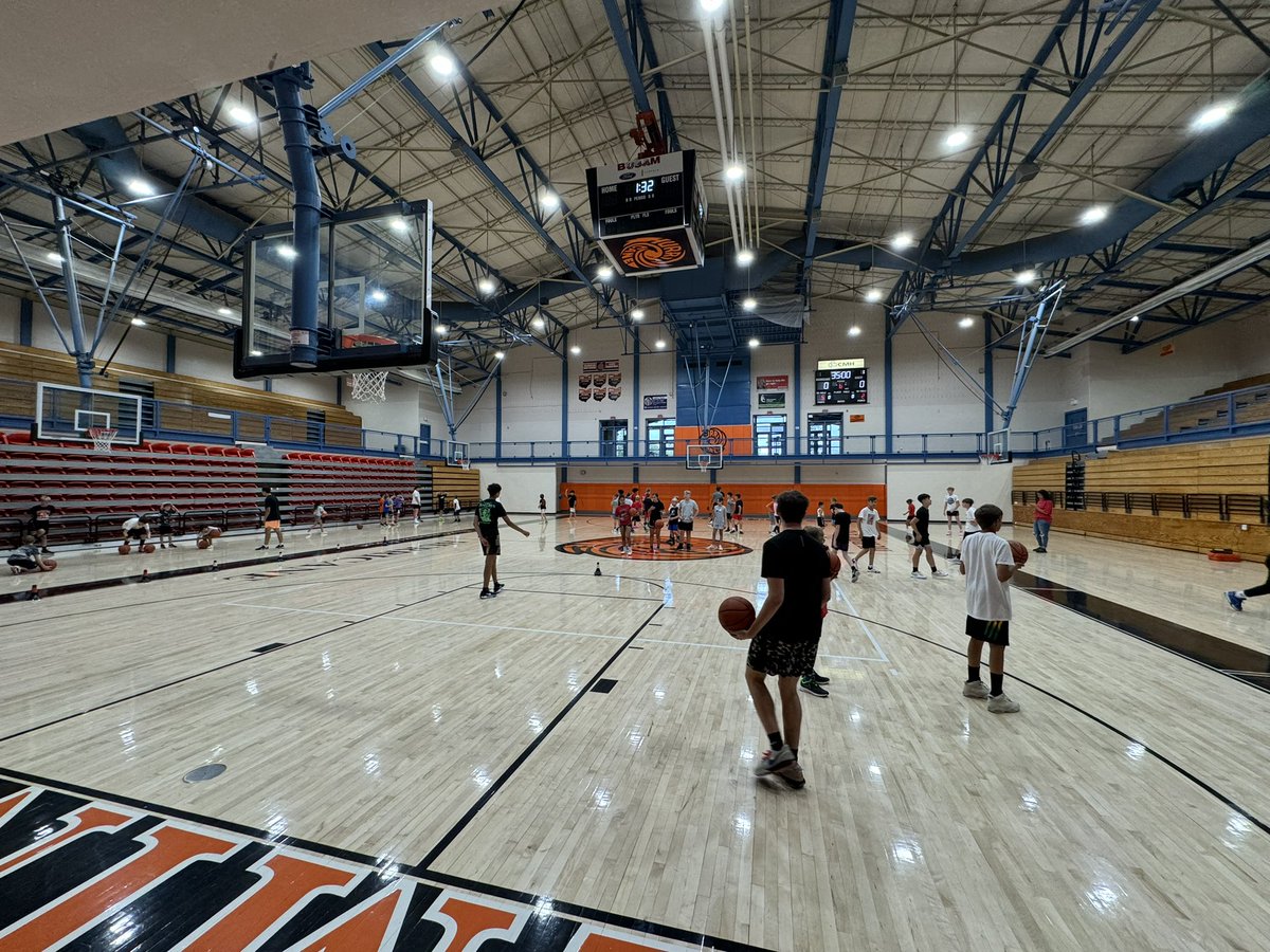 Jaevin21's tweet image. Good first day of camp!!