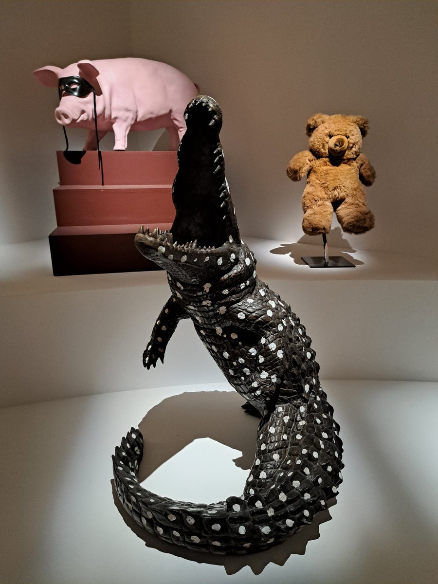 Ludo_Tech's tweet photo. Il reste moins d’un mois pour découvrir les #désordres d’#AntoineDeGalbert @maclyon, une présentation de plus de 200 œuvres de sa collection @villedelyon #macLYON #musée #exposition #Lyon https://t.co/dQCsyr5fgK