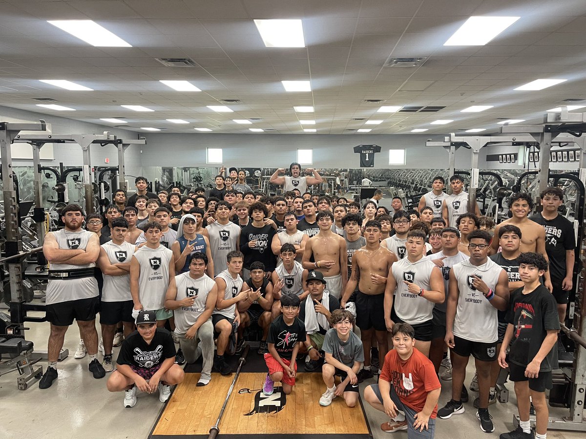 Go ahead and  🛌on ☠️. The crew is ready to ruin your dreams. <a href="/PSJANORTHECHS/">RAIDER NATION</a> was 115+ ready to answer the call!!
<a href="/North_Raiders_A/">NHS Raider Athletics</a> <a href="/MLKaufmann/">Marcus Kaufmann</a>