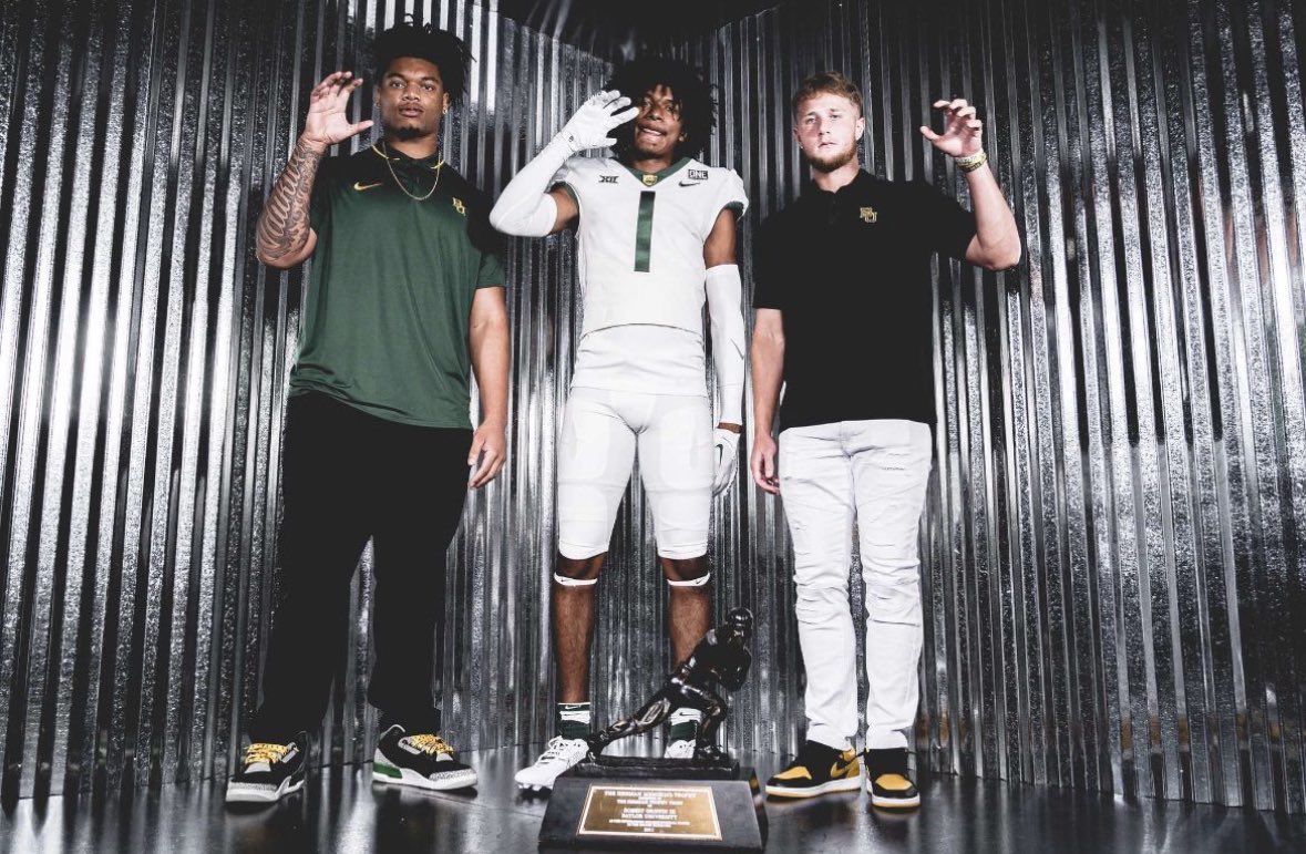 GrayGrundhoefer's tweet photo. Ridge Point (TX) 4⭐️ CB Bryson Webber can see himself at #Baylor following his official visit. #SicEm 

🔗: https://t.co/QgWD0huGx1 https://t.co/n5jnb3ryA3
