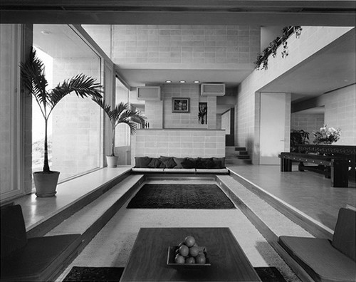 used to shit on florida and my hometown but turns out I grew up walking distance from an amazing modernist home designed by paul rudolph