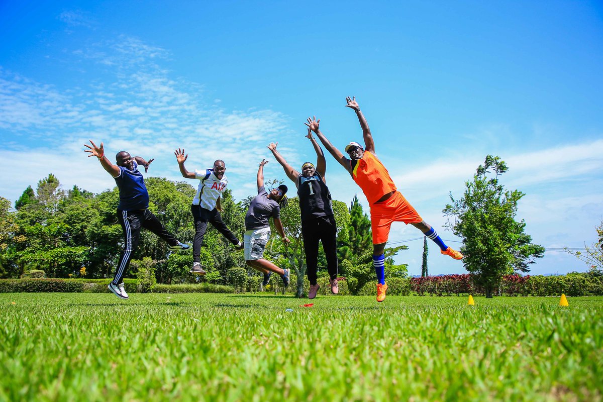 ASOU_Official's tweet image. Building strong teams thru; teamwork, strategic planning, problem solving, effective communication, conflict resolution, &amp;amp; cerebrating the wins &amp;amp; lows together. We are stronger together! #ASOUunited #ASOUfunday #Toolsdown #Reset