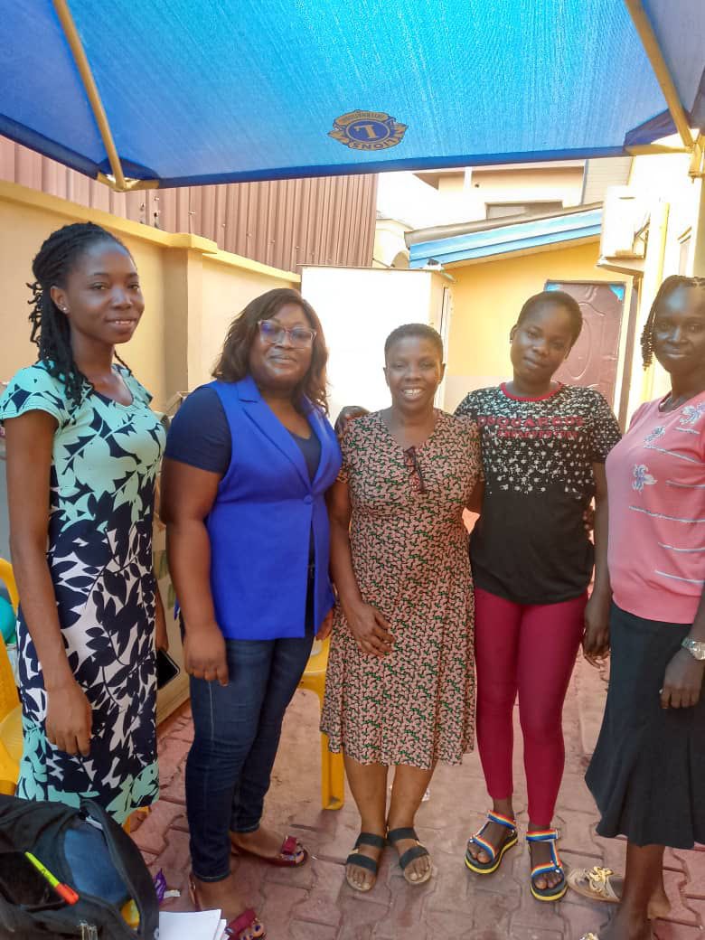 Chamagne_NG's tweet photo. ICAP conducted a survey at one of the Primary Health Care Facilities CIHP Supports through Chamagne Foundation, the survey went well. #makinglifecount #chamagnecares https://t.co/XM2jfDX33m