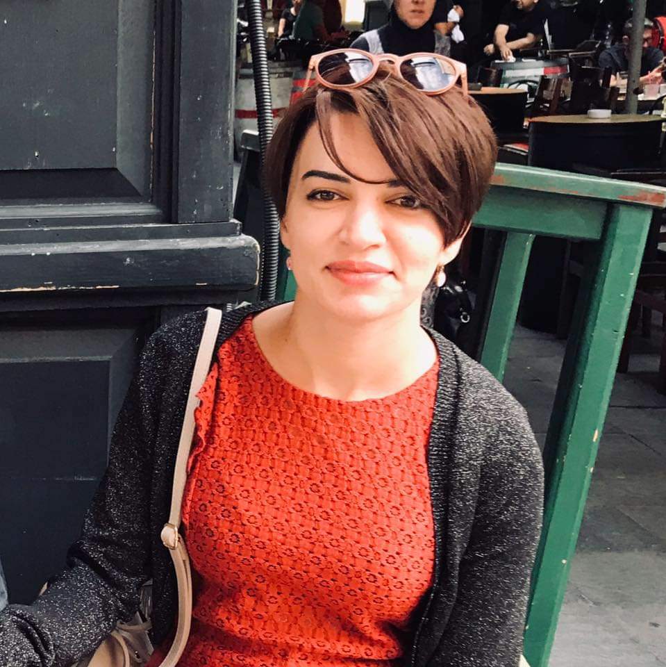 AliKarimli's tweet photo. AbzasMedianın baş redaktoru Sevinc Vaqifqızı həbsdə belə cəmiyyətə müsbət nümunələr təqdim edir. Sübut edir ki, ədalət uğrunda mübarizəni hər yerdə aparmaq olar. Bu dəfə o, Bakı İstintaq Təcridxanasında 2 məhkum qıza qarşı qanunsuzluğu ictimailəşdirə bilib. https://t.co/Lb4OQnMMT7