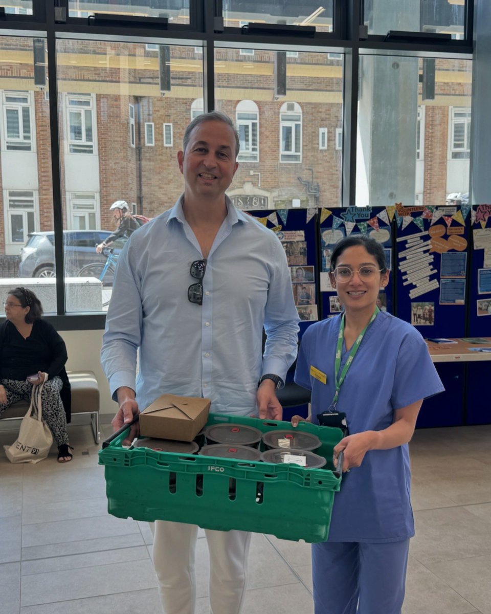 NostosHove's tweet photo. ⭐️ We love feeding our NHS heroes with our new wellbeing meals! 

Boost productivity and well-being in the workplace ⭐️❤️🧿

https://t.co/hcSPfgsWOS

#nhs #medditeraneanfood #wellbeing #workplace https://t.co/sQtICMWaRY