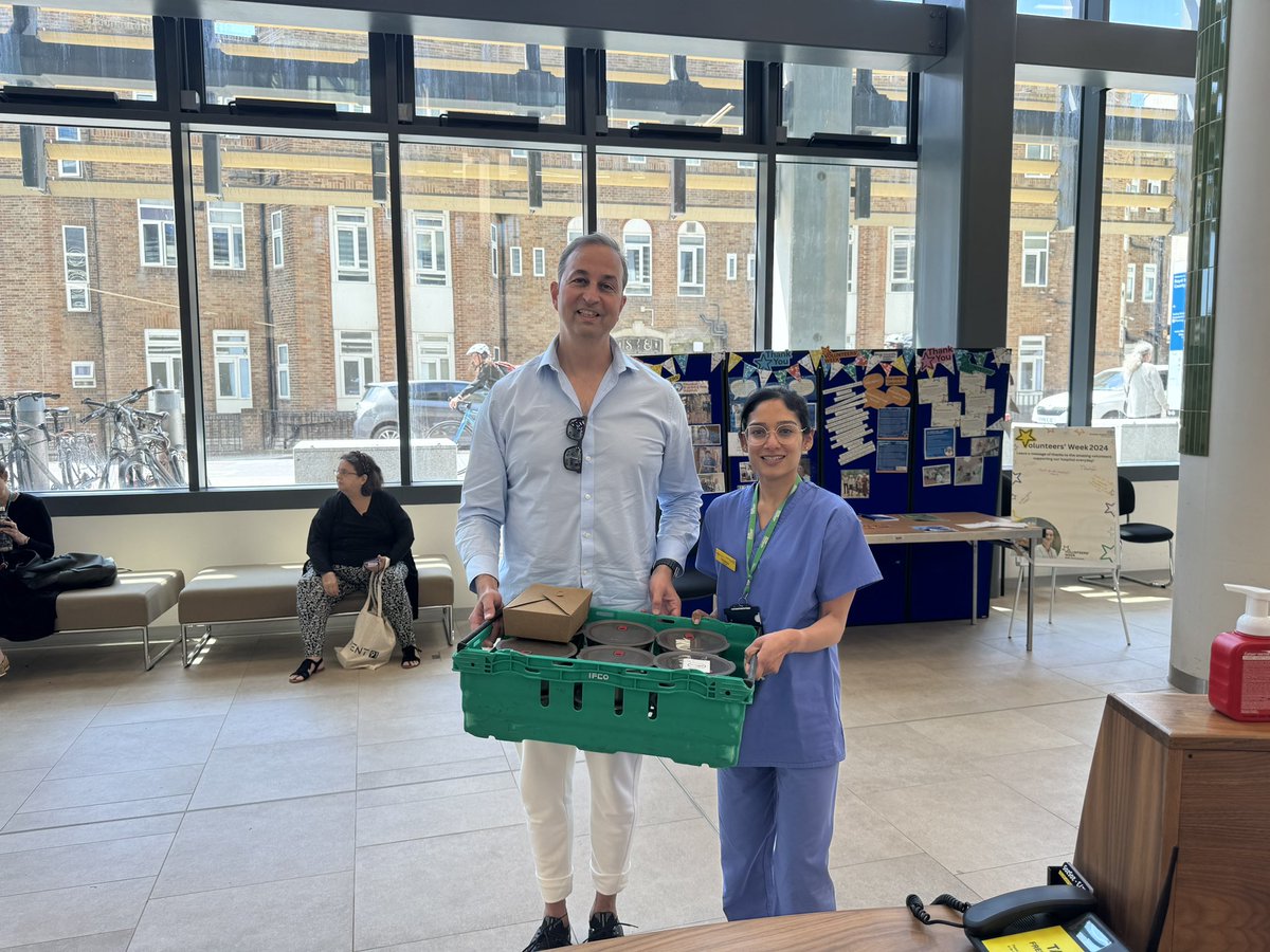 NostosHove's tweet photo. ⭐️ We love feeding our NHS heroes with our new wellbeing meals! 

Boost productivity and well-being in the workplace ⭐️❤️🧿

https://t.co/hcSPfgsWOS

#nhs #medditeraneanfood #wellbeing #workplace https://t.co/sQtICMWaRY