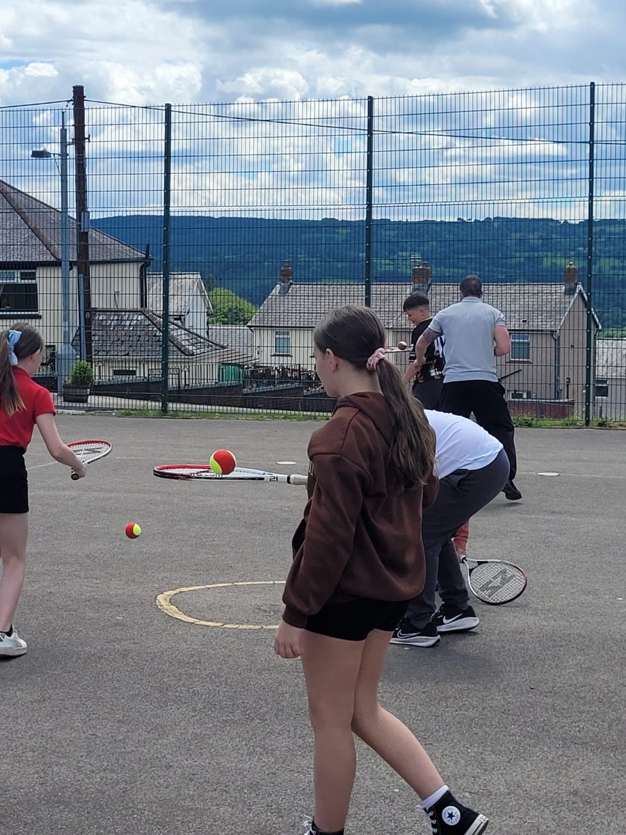 NextGenSportsA's tweet photo. First tennis session done this year @SofryddPrimary leading up to Wimbledon and getting Tennis flying high across Blaenau Gwent, amazing Skills and Effort on Show today 🎾🔥💯🎾🔥💯 Few Pics from our Favourite game at the end of the session 💪🎾💪🎾💪🎾 @tenniswales @stuybaker https://t.co/iVjssR2hQ7