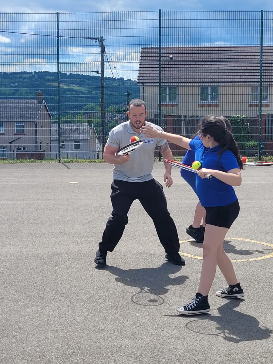 NextGenSportsA's tweet photo. First tennis session done this year @SofryddPrimary leading up to Wimbledon and getting Tennis flying high across Blaenau Gwent, amazing Skills and Effort on Show today 🎾🔥💯🎾🔥💯 Few Pics from our Favourite game at the end of the session 💪🎾💪🎾💪🎾 @tenniswales @stuybaker https://t.co/iVjssR2hQ7