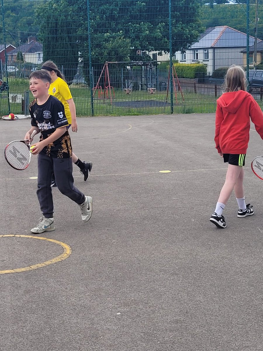NextGenSportsA's tweet photo. First tennis session done this year @SofryddPrimary leading up to Wimbledon and getting Tennis flying high across Blaenau Gwent, amazing Skills and Effort on Show today 🎾🔥💯🎾🔥💯 Few Pics from our Favourite game at the end of the session 💪🎾💪🎾💪🎾 @tenniswales @stuybaker https://t.co/iVjssR2hQ7