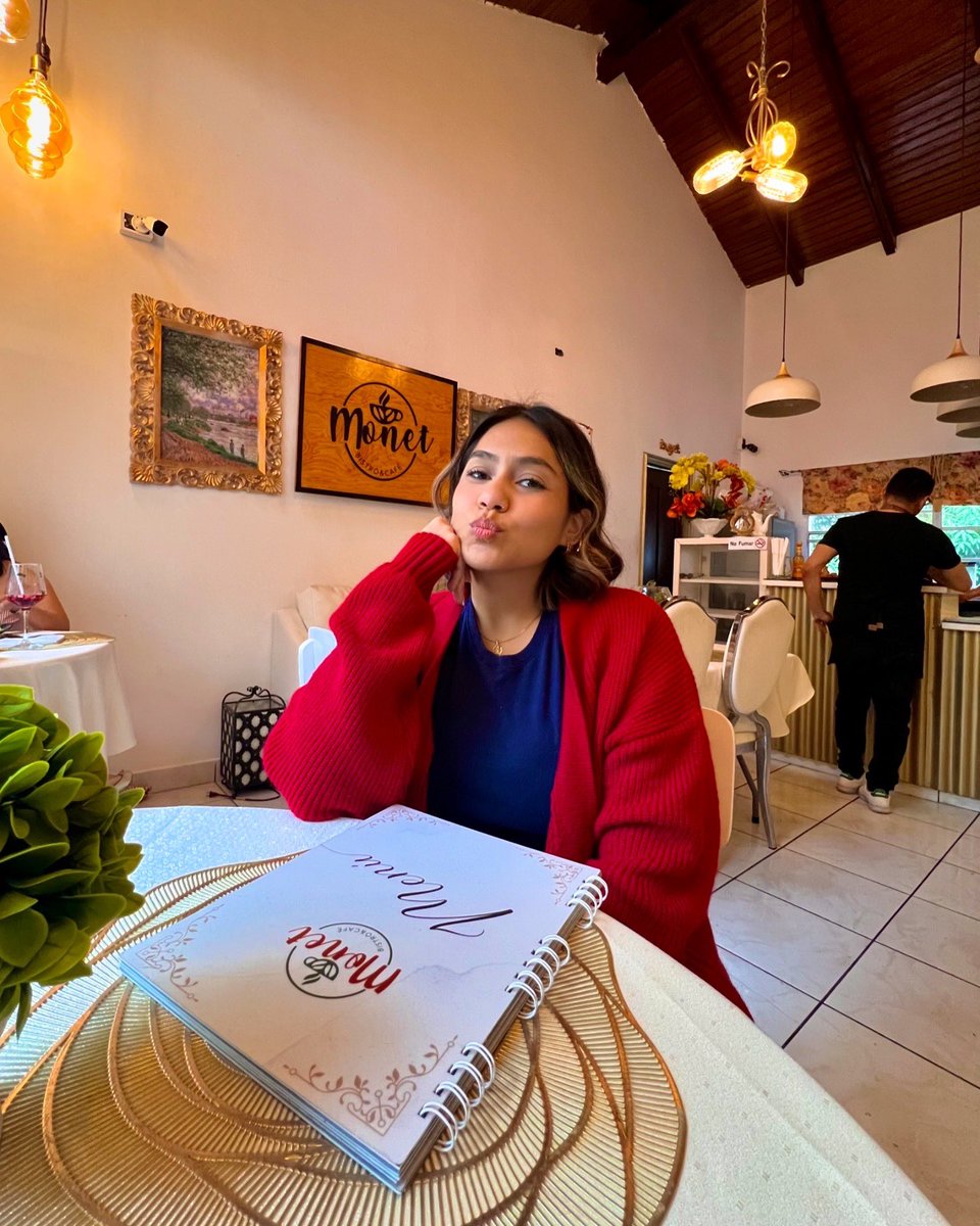AlissonOdalys2's tweet photo. diosito me hizo demasiado linda e inteligente🤭 https://t.co/0ecRdftK7p