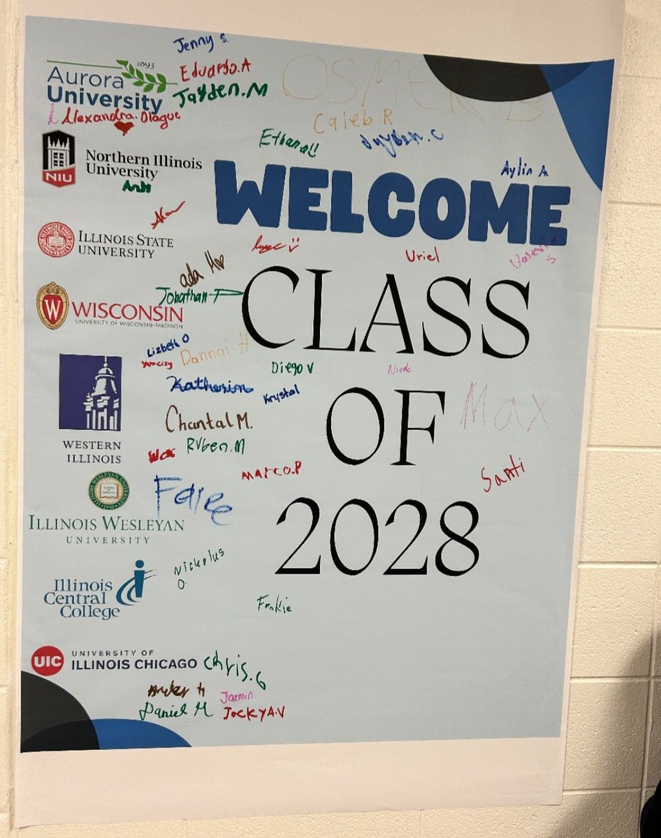 LMSMrZunigaLIA's tweet photo. Our very first college simulation for @WeGoD33 @latinosinacti0n 8th graders was a success! LIA students had mock scholarship interviews to prepare them for their future! Thank you everyone who made this happen!
#LIA #famiLIA #WeGo #d33orgullo #igniteLMS⚡️ https://t.co/RMkrJdbpB2
