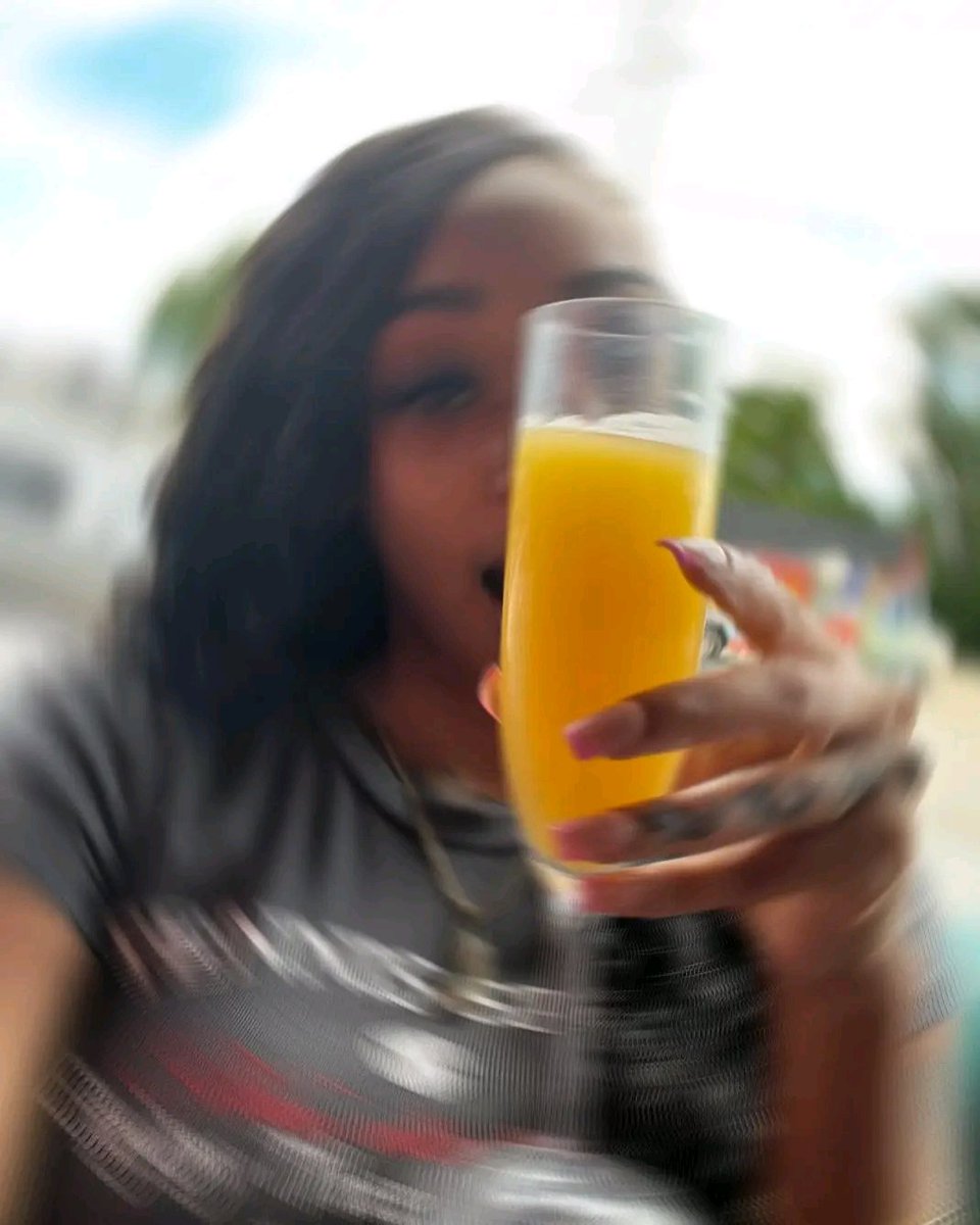 cherrynasy5's tweet photo. Chilling in Texas dm if you're down for some head 😉 https://t.co/zSu8j6bT40