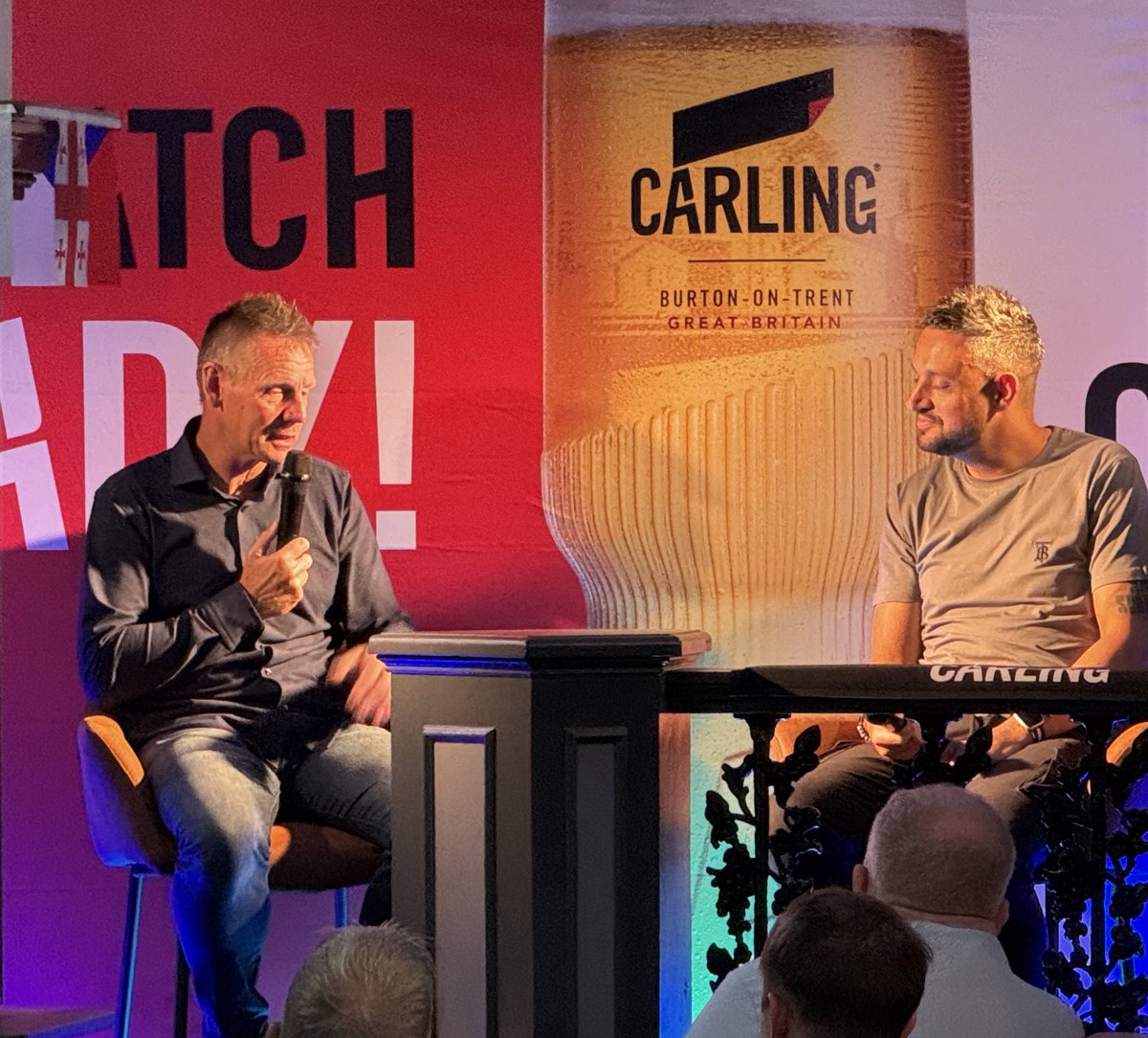BUSAPAR3's tweet image. @_Local_Legends_ Local legends with @carling and the England 🏴󠁧󠁢󠁥󠁮󠁧󠁿 legend @stuartpearce #stuartpearce tonight! As we gear up for three Euros …. #football #footballplayer @CarlingUK
