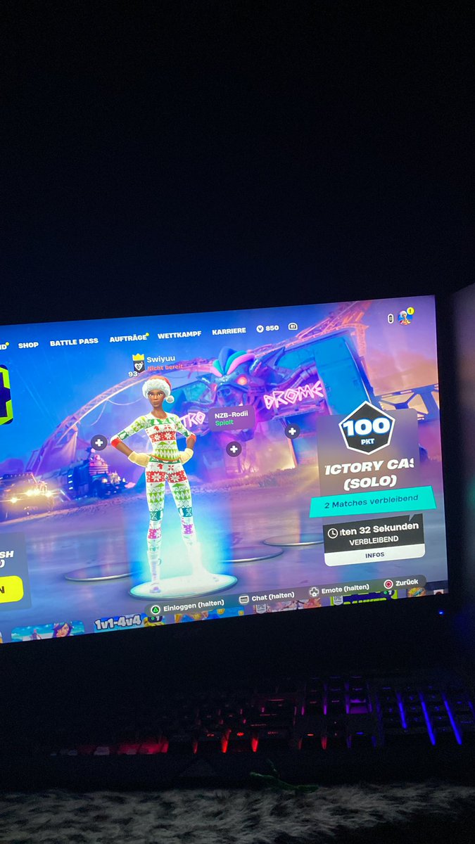 Swiyuuu's tweet photo. ENDLICH +100$ FIRST EARNSSSSS
@69Brandon_ https://t.co/mr7hgwX4WL