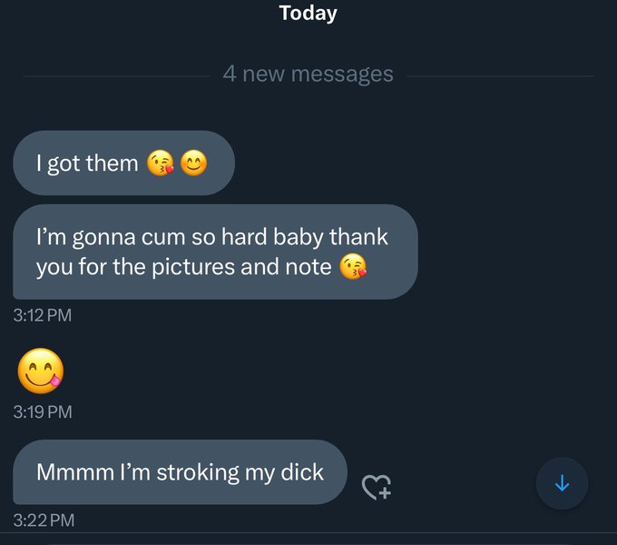 The panty arrived 🤭🤭🤭 with a surprise! This made my day! https://t.co/fyYn3ElkGf