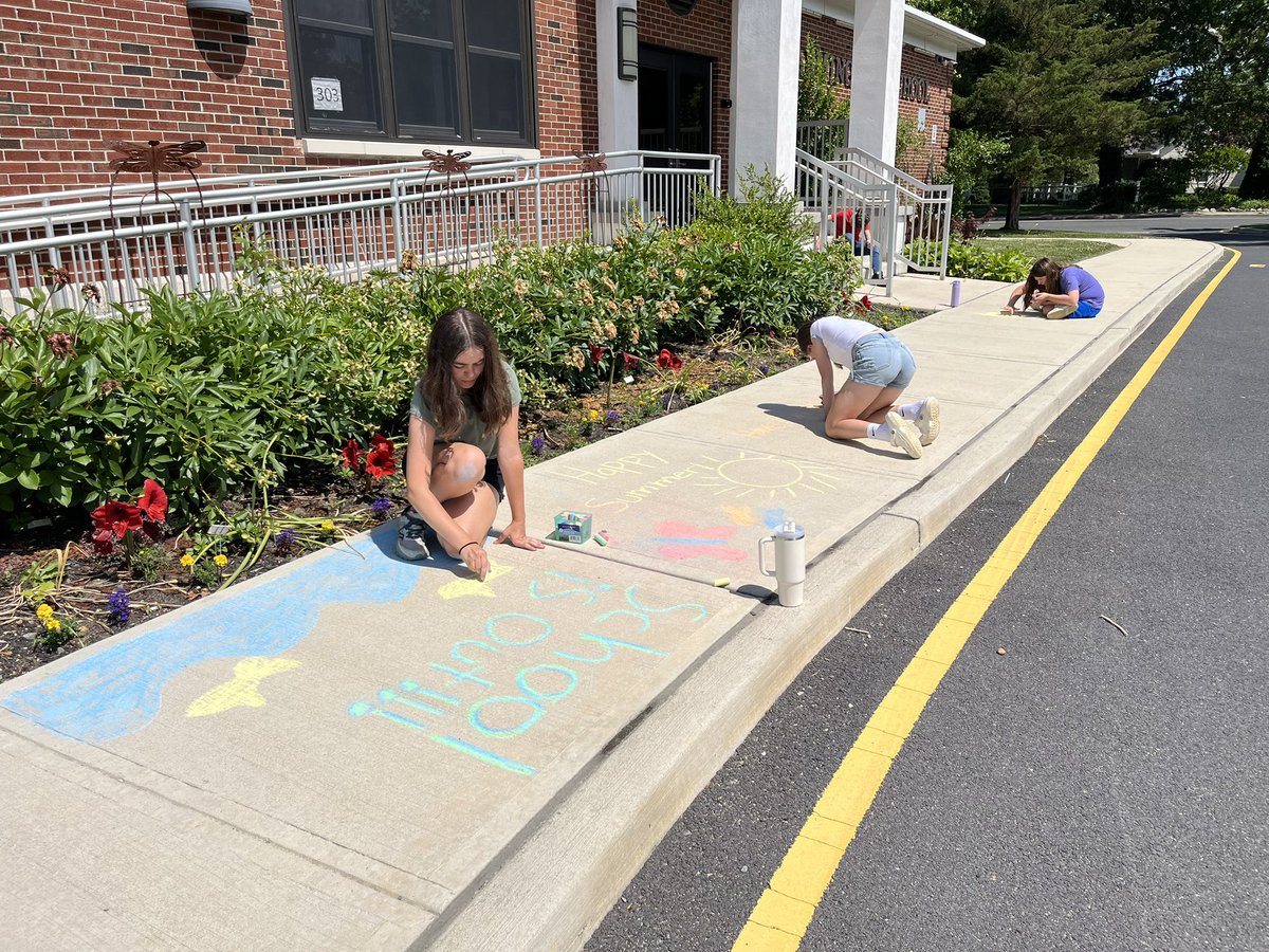 Ms. Scott tweet media