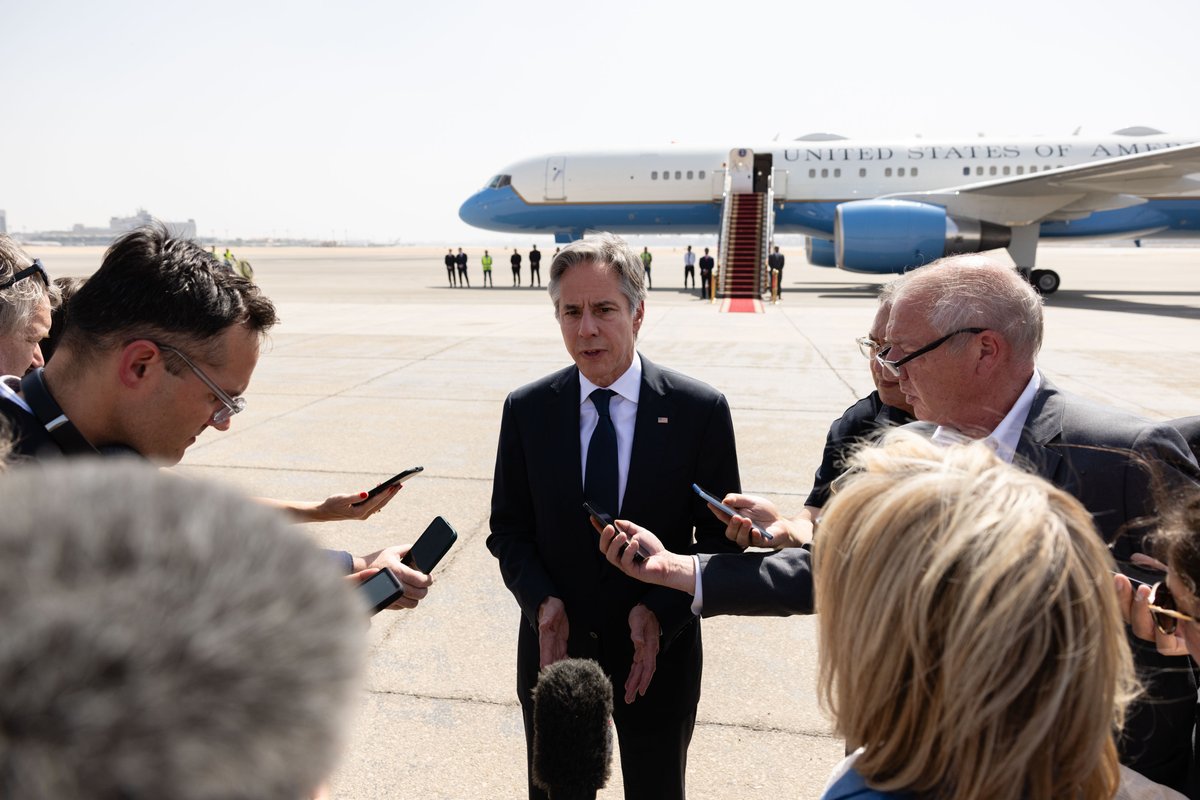 Blinken Continues Diplomatic Tour With Jordan Trip post image