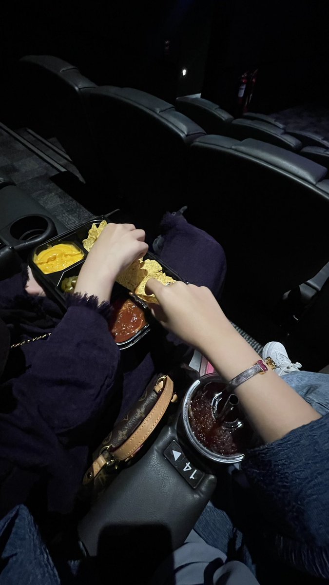 zn_n's tweet photo. The cinema vibe is my favourite, you forget about the world for like 2 hours. 🎬🤫 https://t.co/2cnhyFJVvW