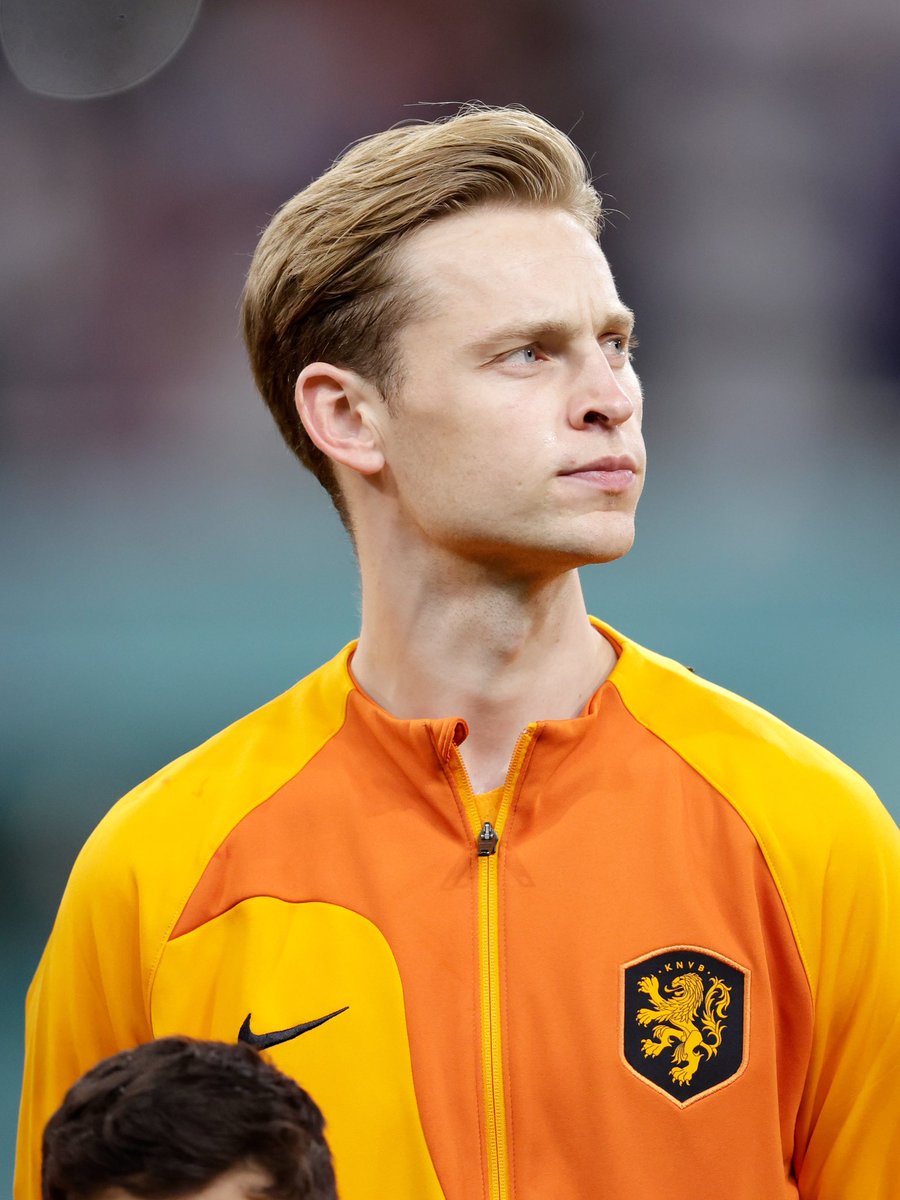 OnsOranje's tweet photo. Frenkie de Jong won’t participate at EURO 2024. 😔

We are with you, Frenkie. 🧡

#NothingLikeOranje https://t.co/JlR3V5ETyZ
