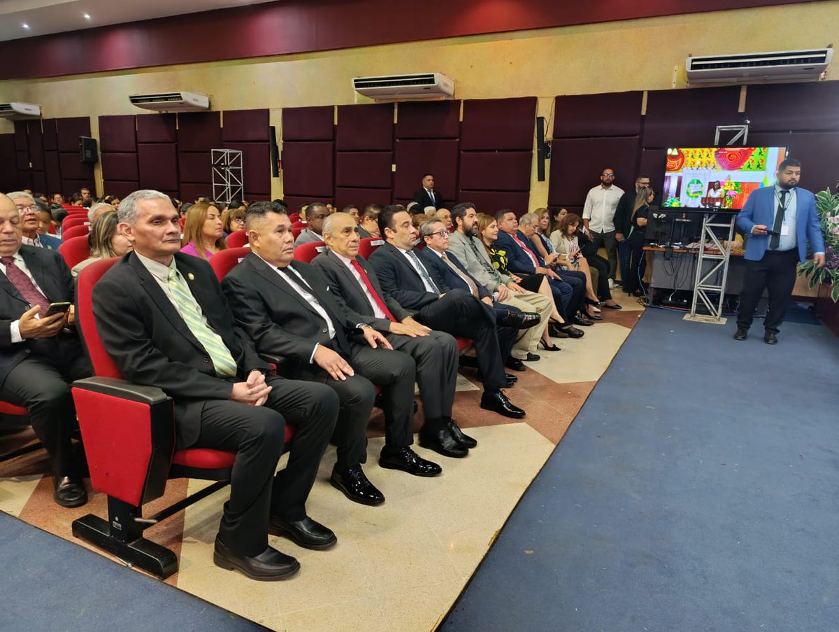 digecreu's tweet photo. Inauguración del X Congreso Científico de Azuero @UNIVERSIDAD_PMA https://t.co/JmD37Iqo1O