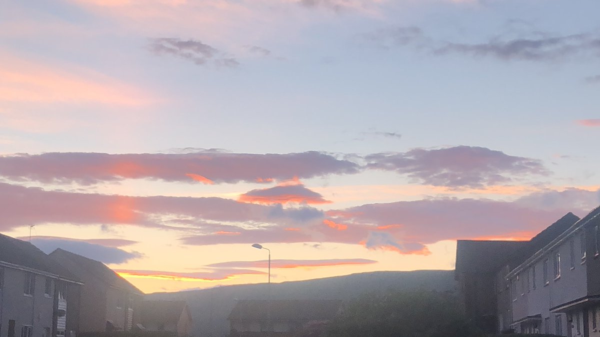 IonisedSkyWatch's tweet photo. #Notural https://t.co/8vPrFb0grW