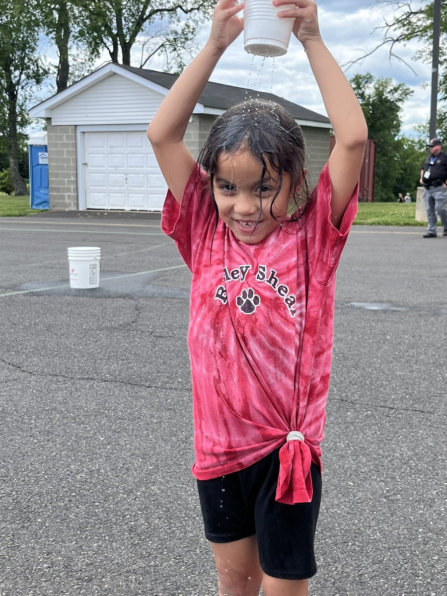 Lisa Davis tweet media