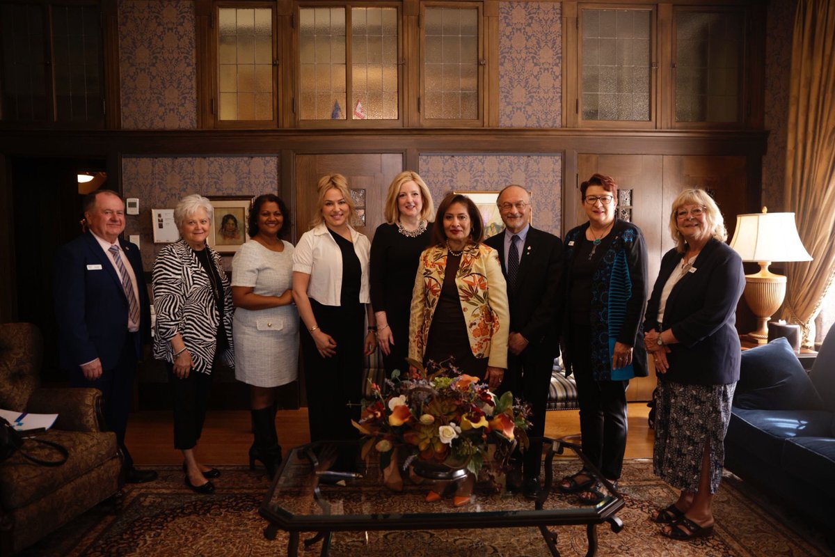 ABSchoolBoards's tweet photo. This award is the result of a collaboration between ASBA and the Lieutenant Governor’s office. We are grateful for Her Honour’s continued support in recognizing and uplifting our youth. @LtGovAB #abed #ASBAEmpoweringSuccess https://t.co/tIYxexp0j7