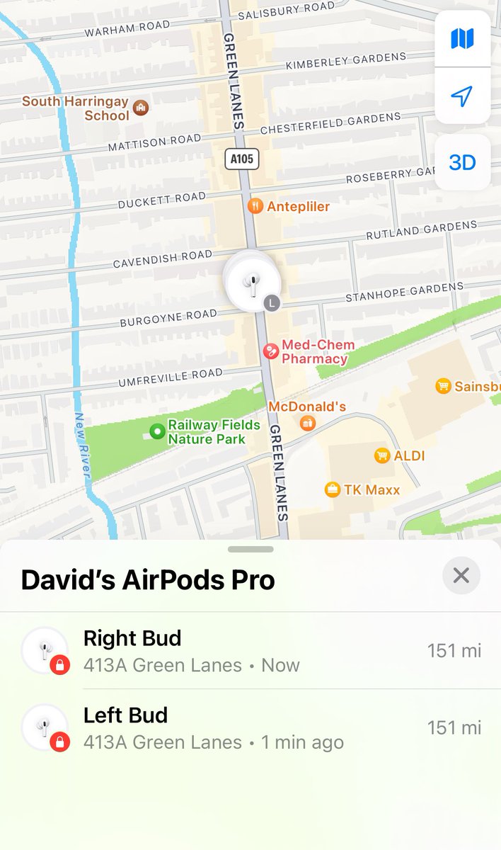 davidbradleyuk's tweet photo. Stolen AirPods https://t.co/QzYWD24wJS