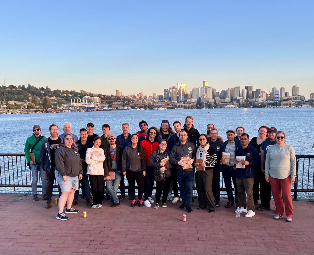 scientific_py's tweet image. 🙏 Thanks to everyone who attended the Scientific Python Developer Summit last week! We had a blast and accomplished so much work to enhance the ecosystem. 🚀 Looking forward to more collaborative successes! 🙌