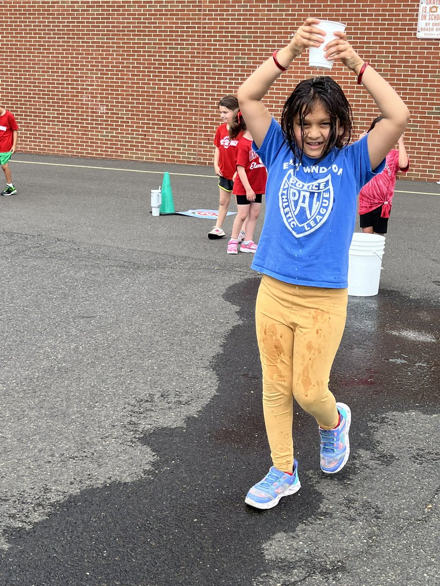 Lisa Davis tweet media