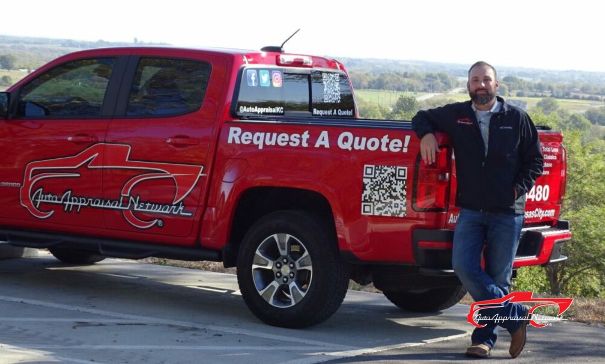 autoappraisalkc's tweet image. Insights Unveiled: A Throwback to Our Interview with Voyage KC Magazine.
Explore behind-the-scenes revelations and vintage car anecdotes shared during our feature with Voyage KC Maga... autoappraisalnetwork-kansascity.com/classic-car-ne… #VintageCars #InterviewHighlights #KCEnthusiast #AutoAppraisalNetwork