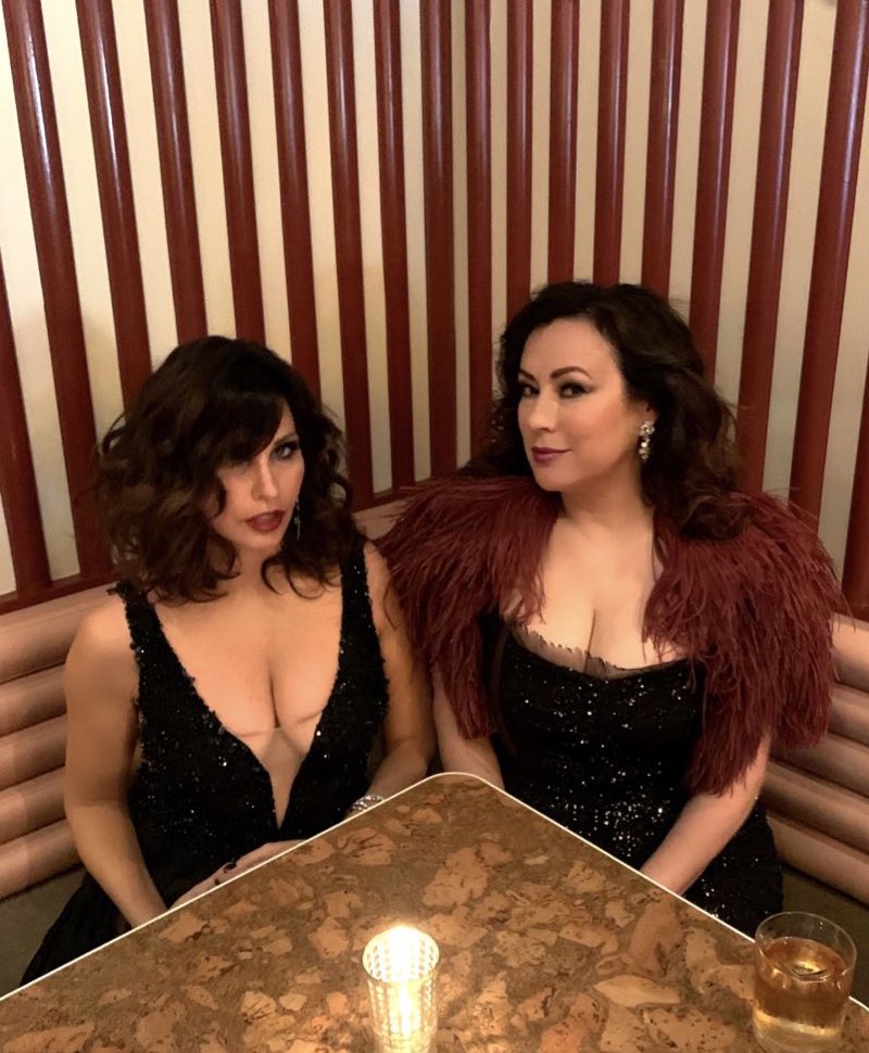 JenniferTilly's tweet photo. Happy birthday to my forever girl @RealGinaGershon ♥️ https://t.co/dcjmhEPaDG