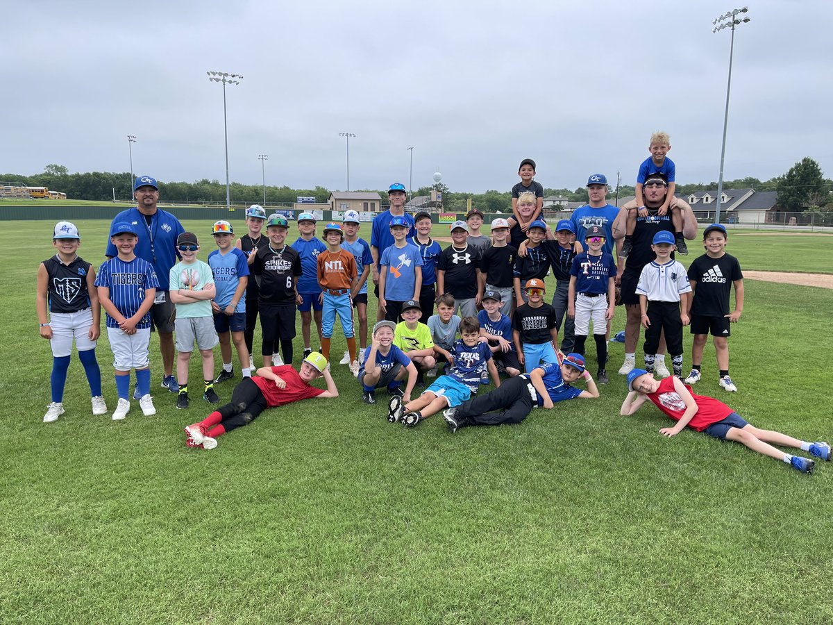 Gunter Baseball tweet media