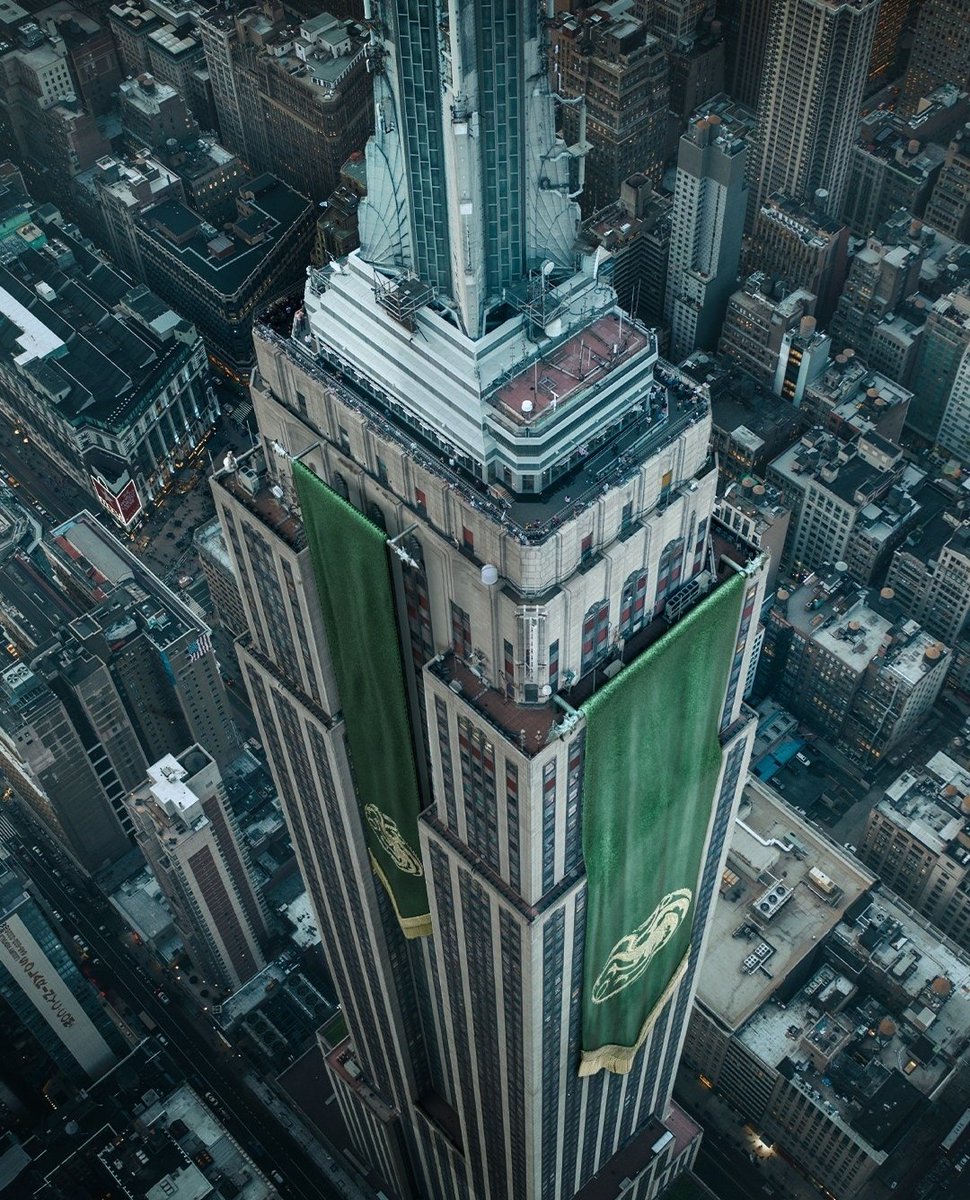 Aegonsecond's tweet photo. Empire State bizimdir! https://t.co/gBmk6g9UlN